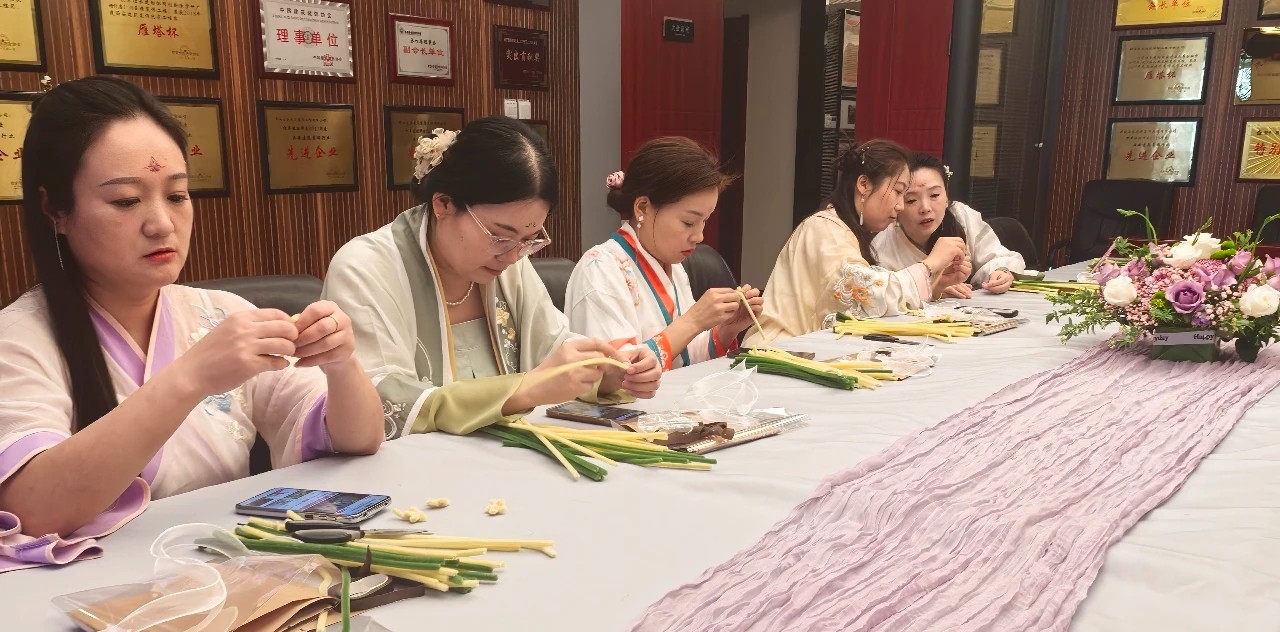 三八妇女节｜ 致敬“她”实力·绽放“她”风范-NG电子游戏